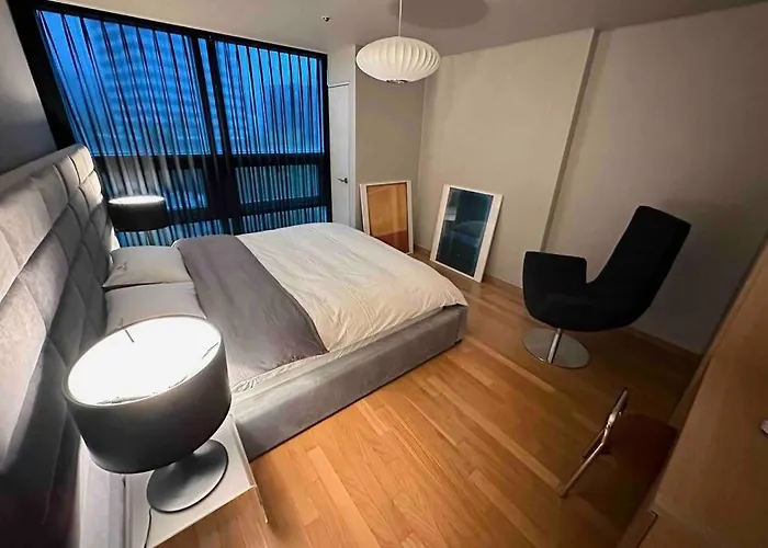 Elegant In Seoul's Vibrant Core! Apartment *