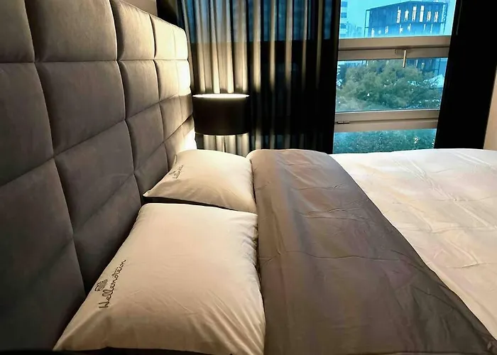 Elegant In Seoul's Vibrant Core! Apartment Seoul